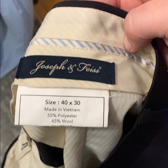 Men’s 40 x 30 Dress pants - Picture 2 of 2